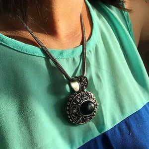 Vintage necklace with Obsidian stone
